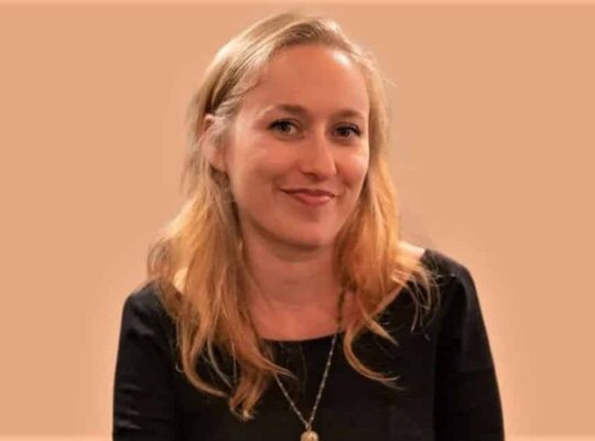 Melanie Olmstead – Die Frau, die im Schatten wirkte und dennoch Spuren hinterließ